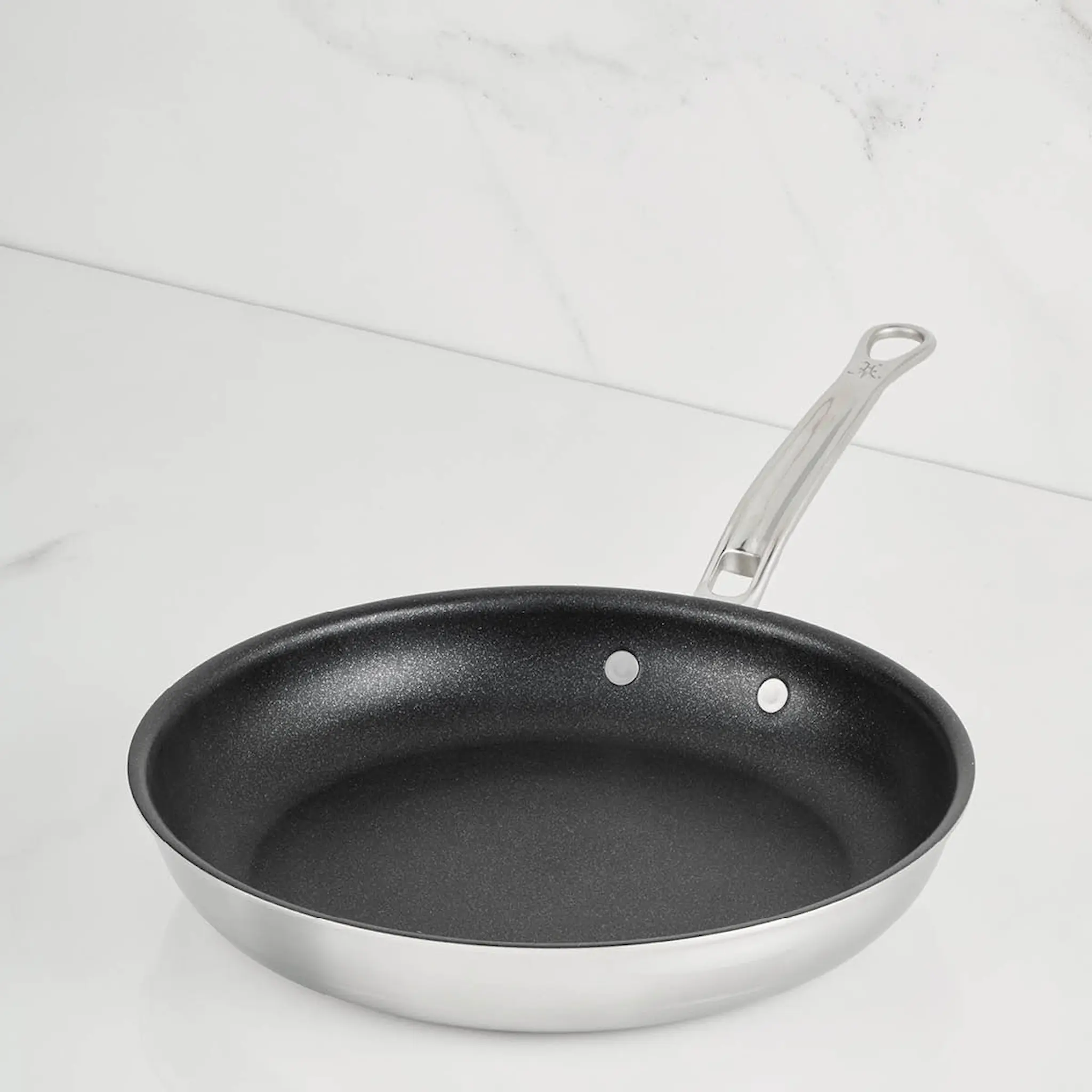Hestan ProBond Luxe TITUM™ stekpanna non-stick 28 cm