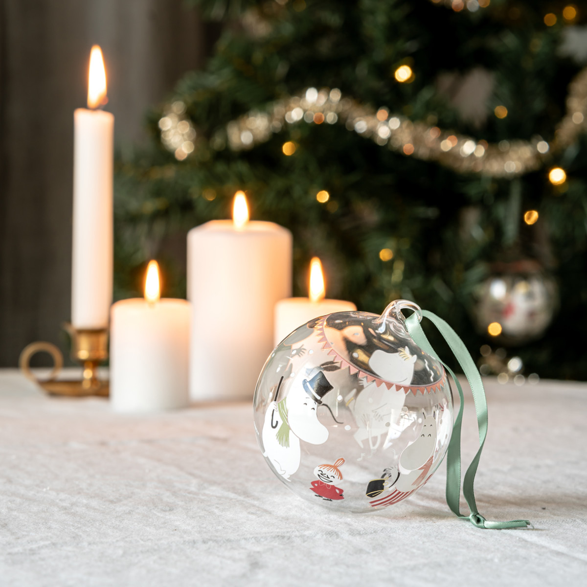 Muurla Mummi julekule 9 cm festlig stemning