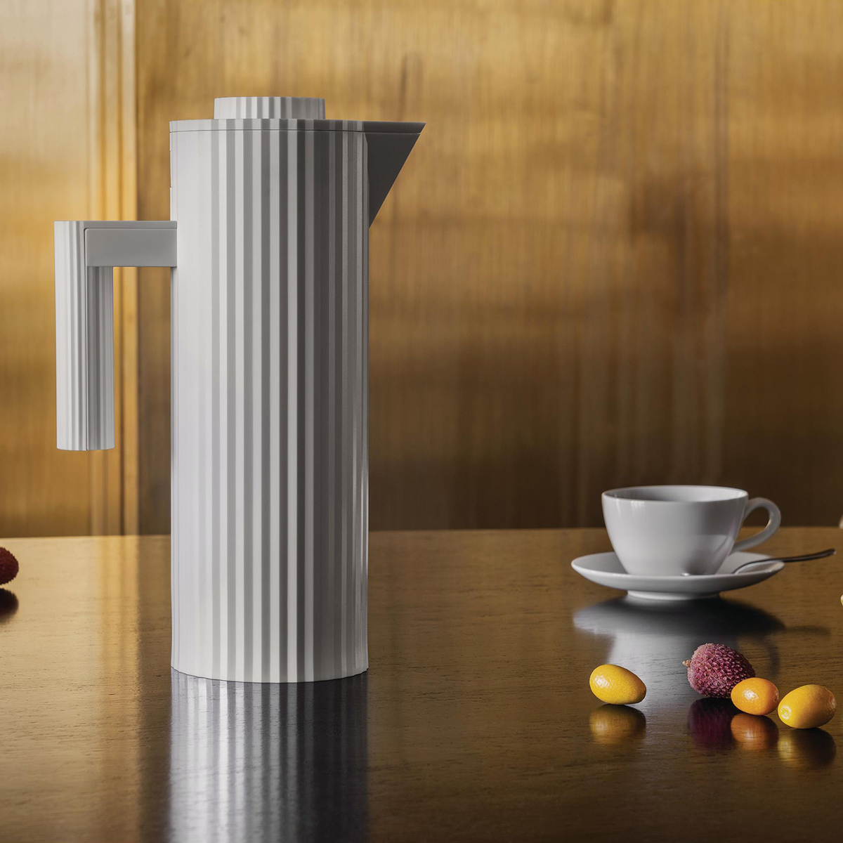 Alessi Plissé termoskanna 1 L vit