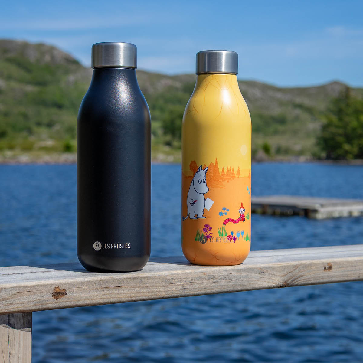 Les Artistes Bottle Up Mummi termoflaske 0,5L Moomin and flowers