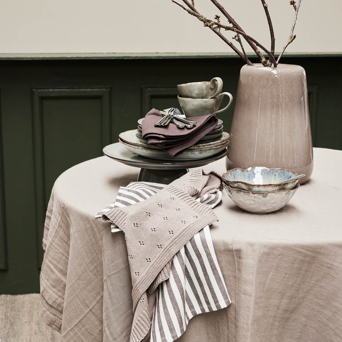 Lene Bjerre Angela Pöytäliina 220x140 cm Hiekka