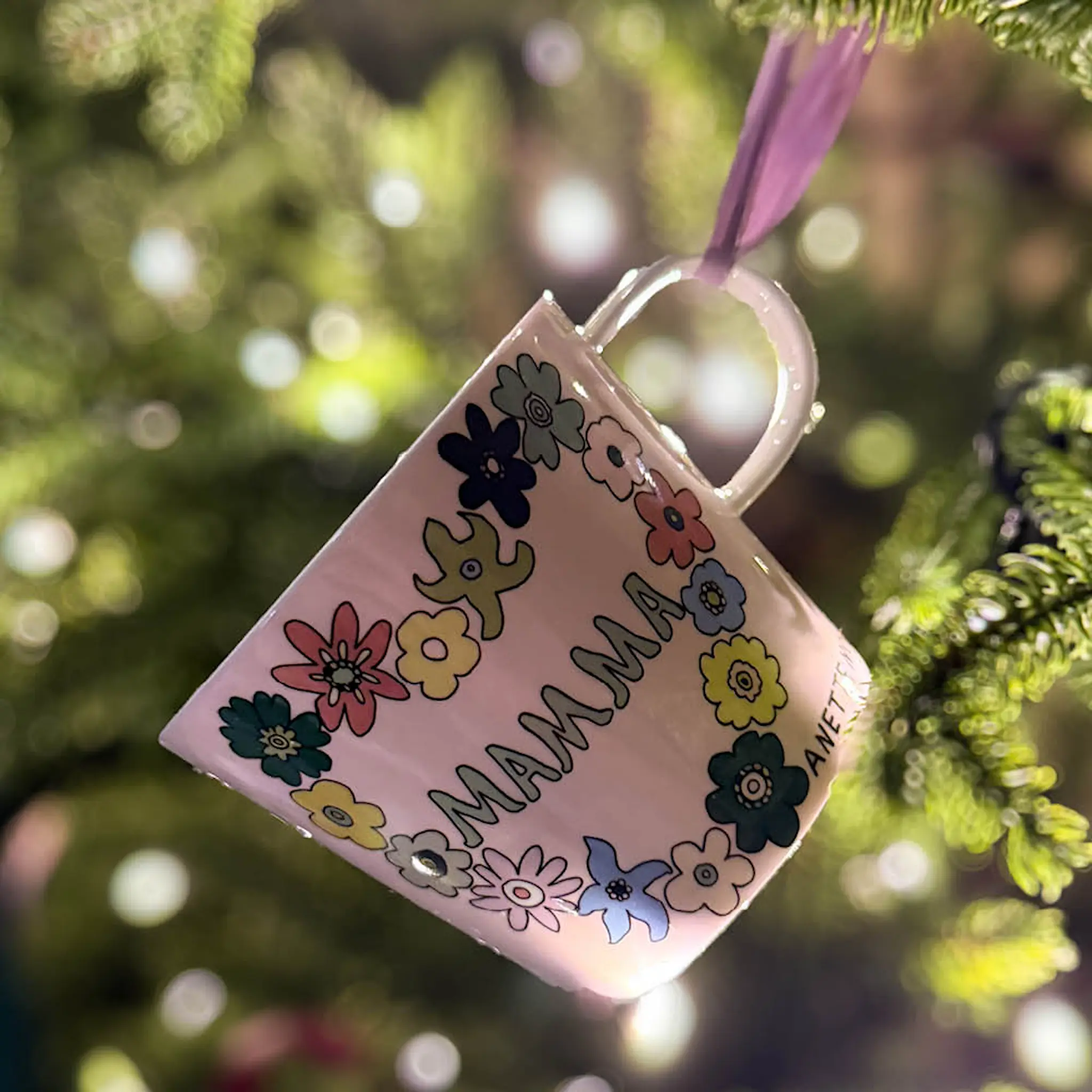 Modern House Anette Moi krus 27 cl mamma rosa