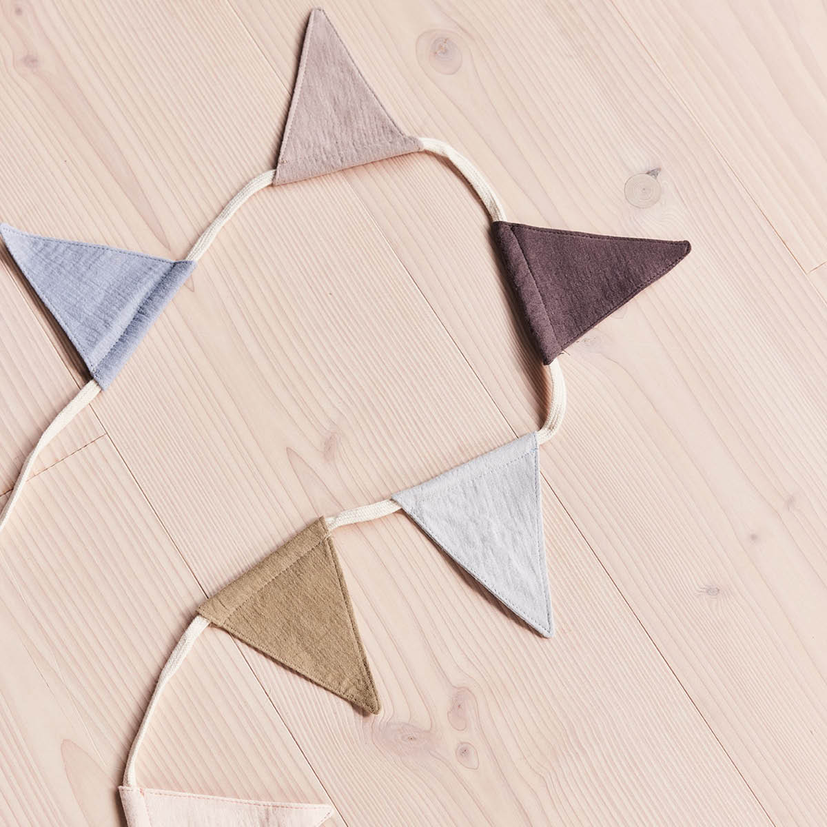 OYOY Moni girlang 13x11 cm Multi