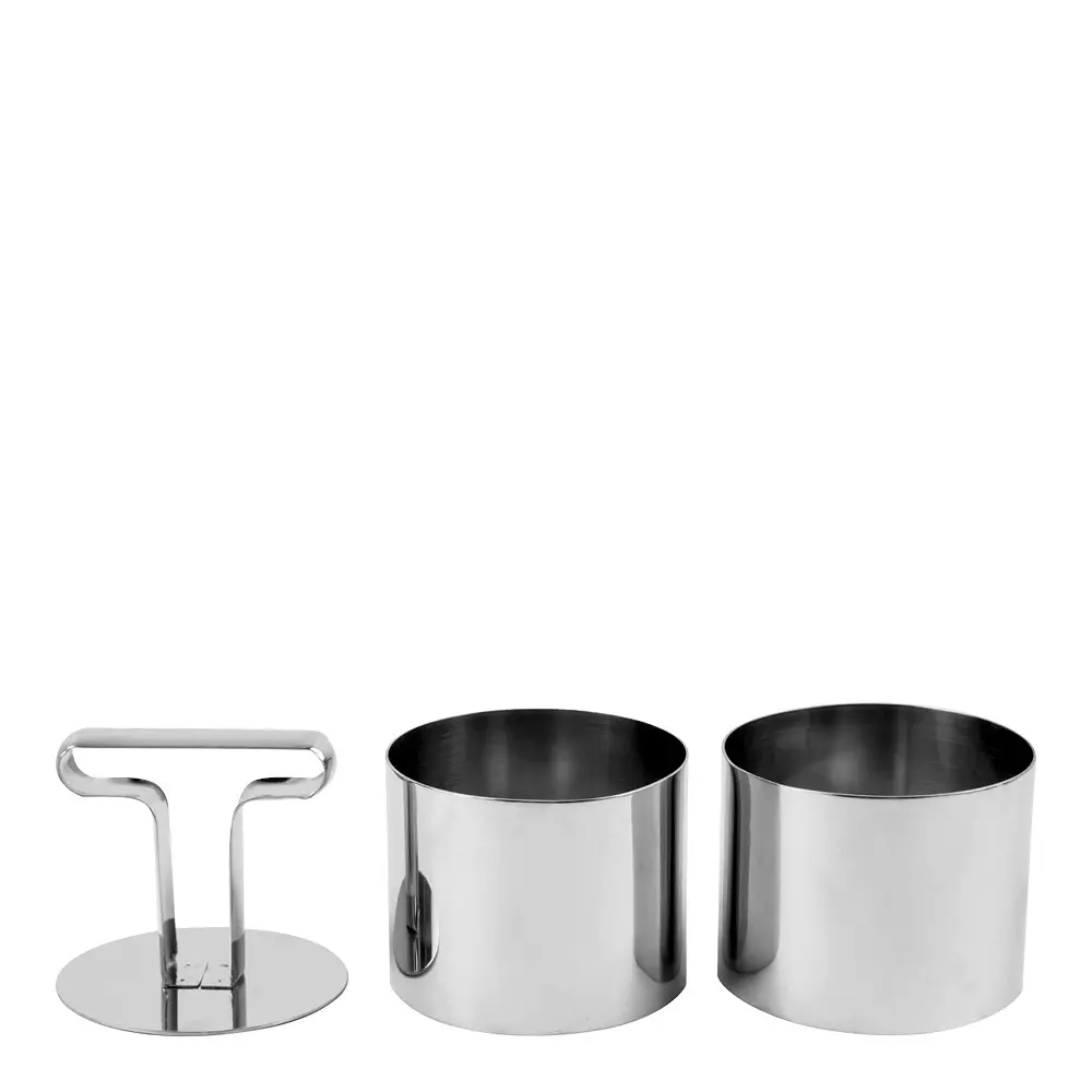 Pyöreä leivontamuottisetti ja prässi