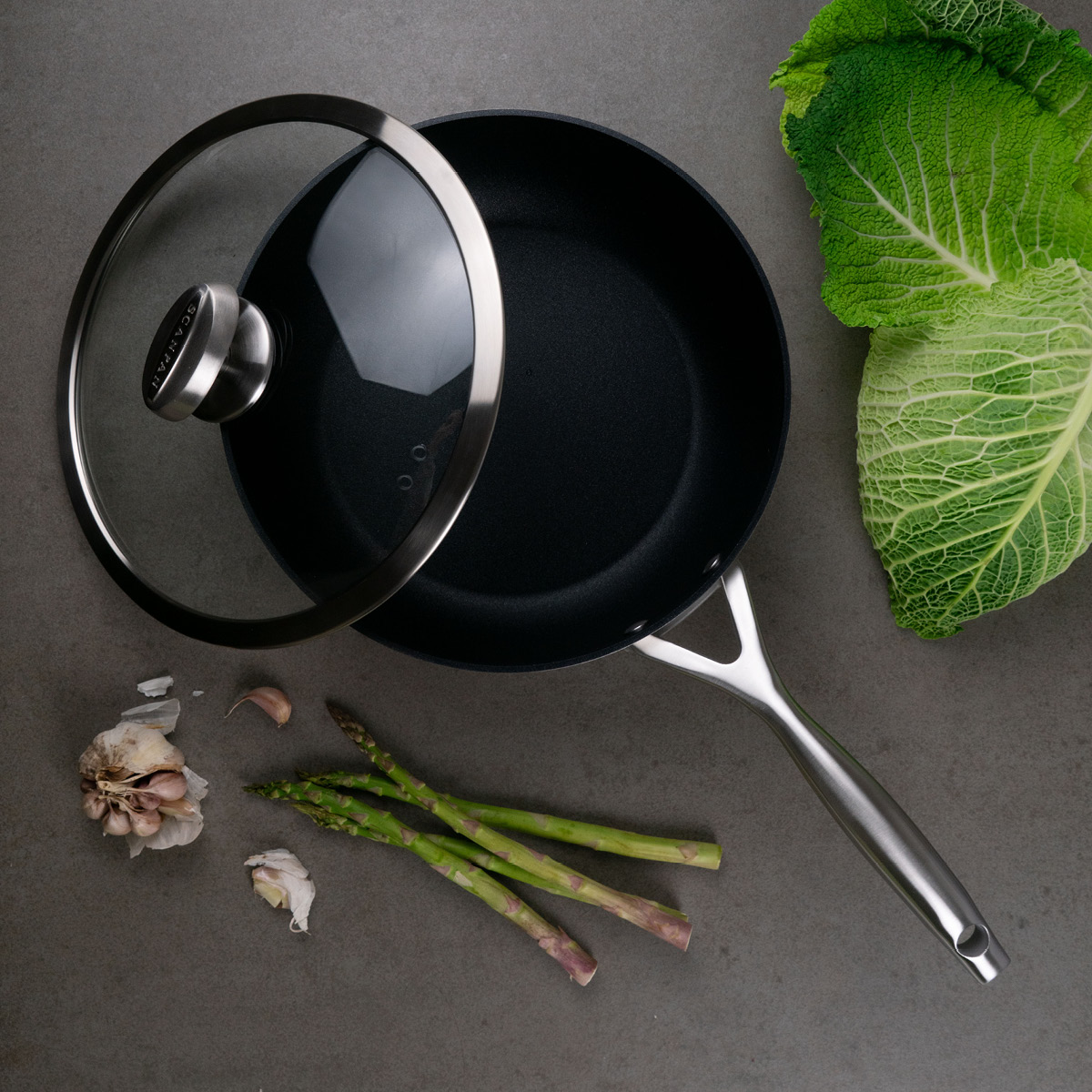 Scanpan CS+ traktörpanna djup med lock 26 cm med beläggning