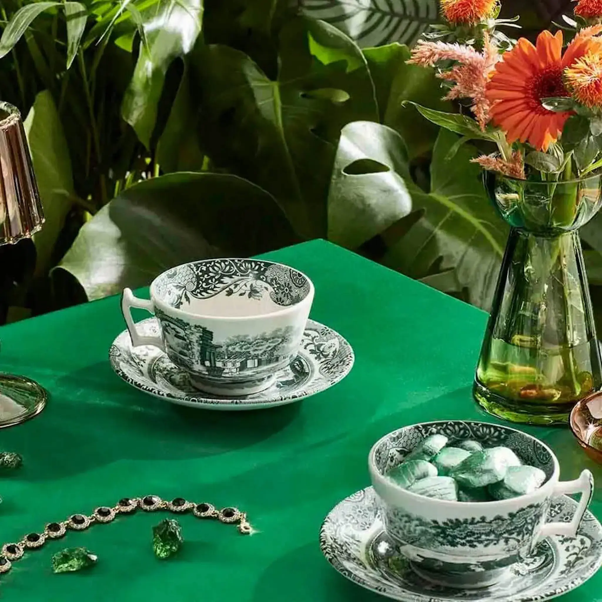 Spode Heritage Green Italian tekopp med fat 20 cl grön/vit