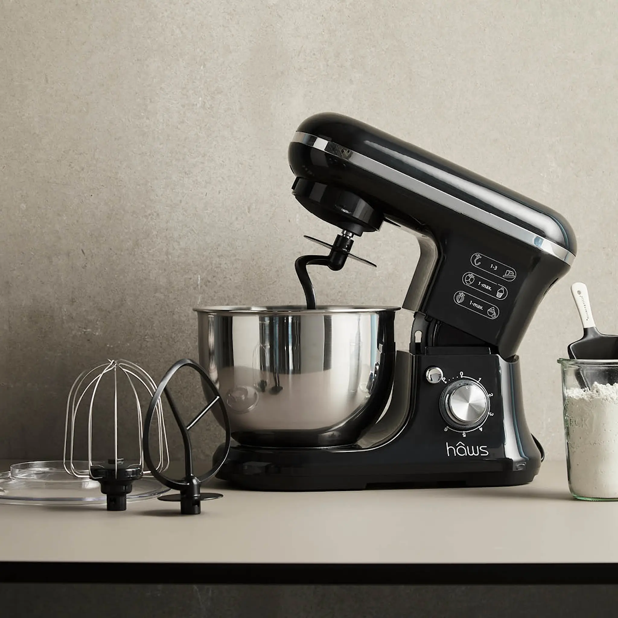 Haws Venø kjøkkenmaskin 1200W svart hover
