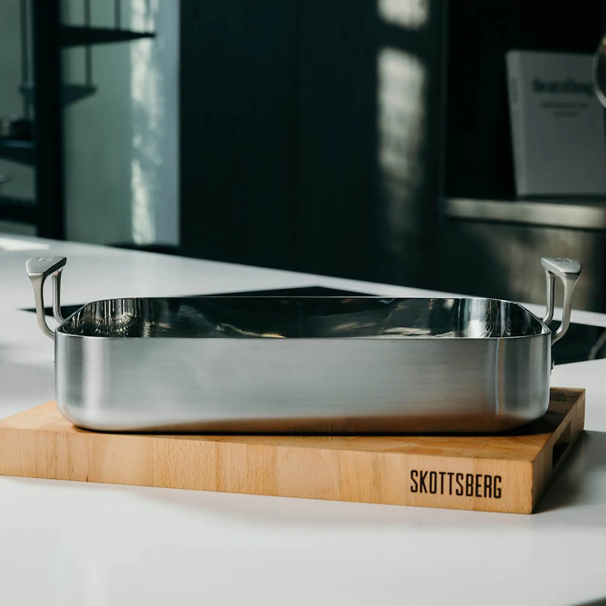 Skottsberg Ugnsform med galler 25x35 cm rostfritt stål