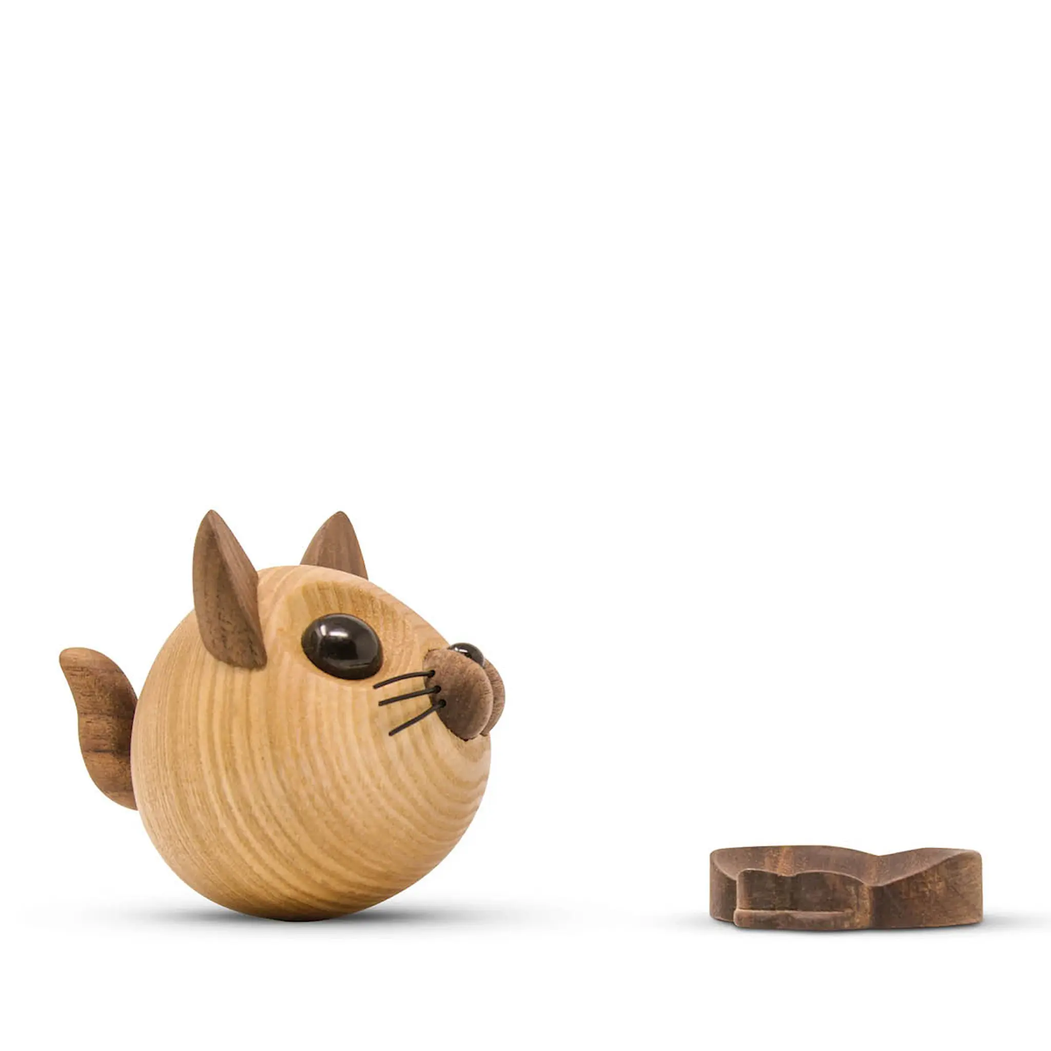 FableWood Puufiguuri Kissa Felix 9 cm Saarni/Pähkinä