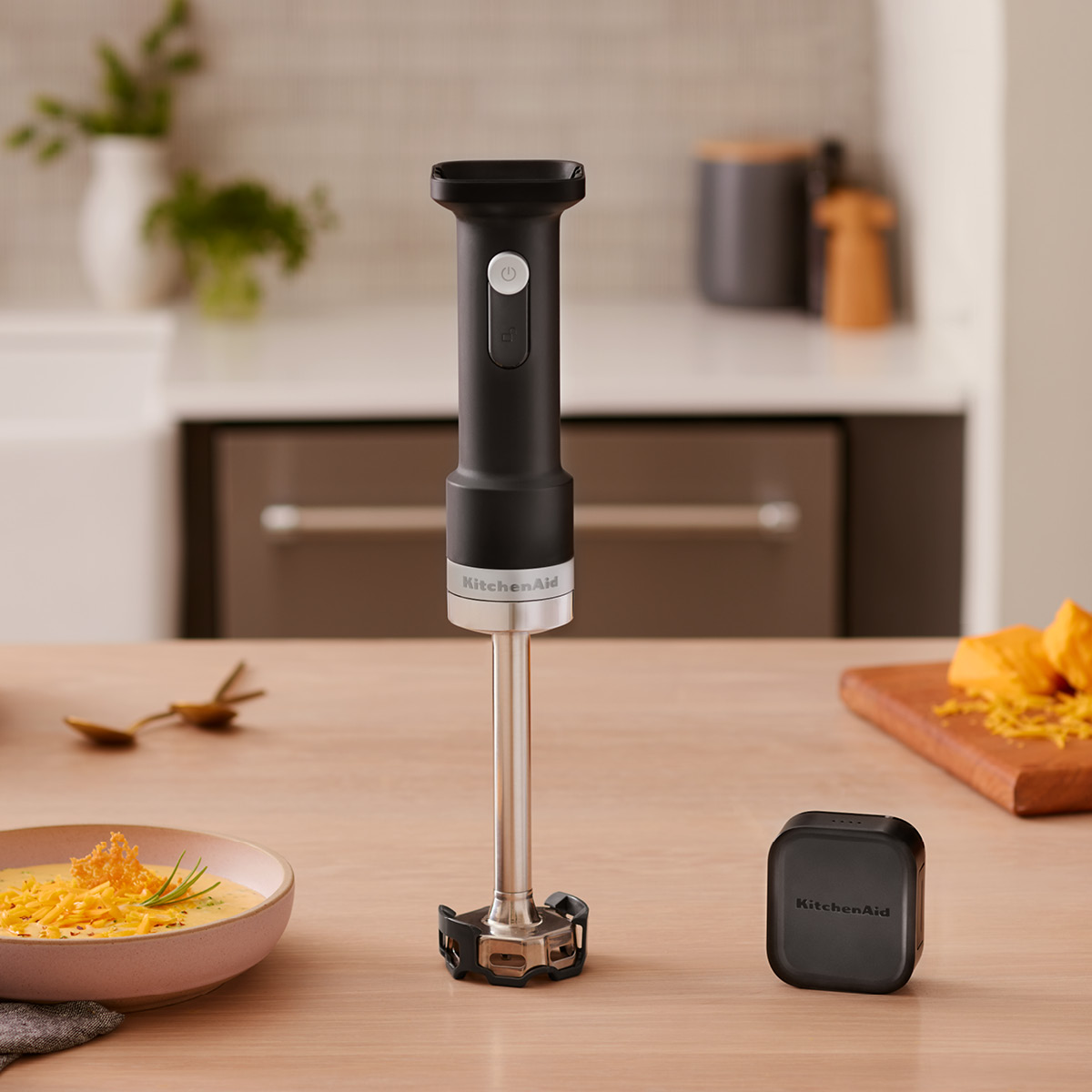 KitchenAid Go Cordless stavmikser 5KHBRV71BM m/ batteri matt svart