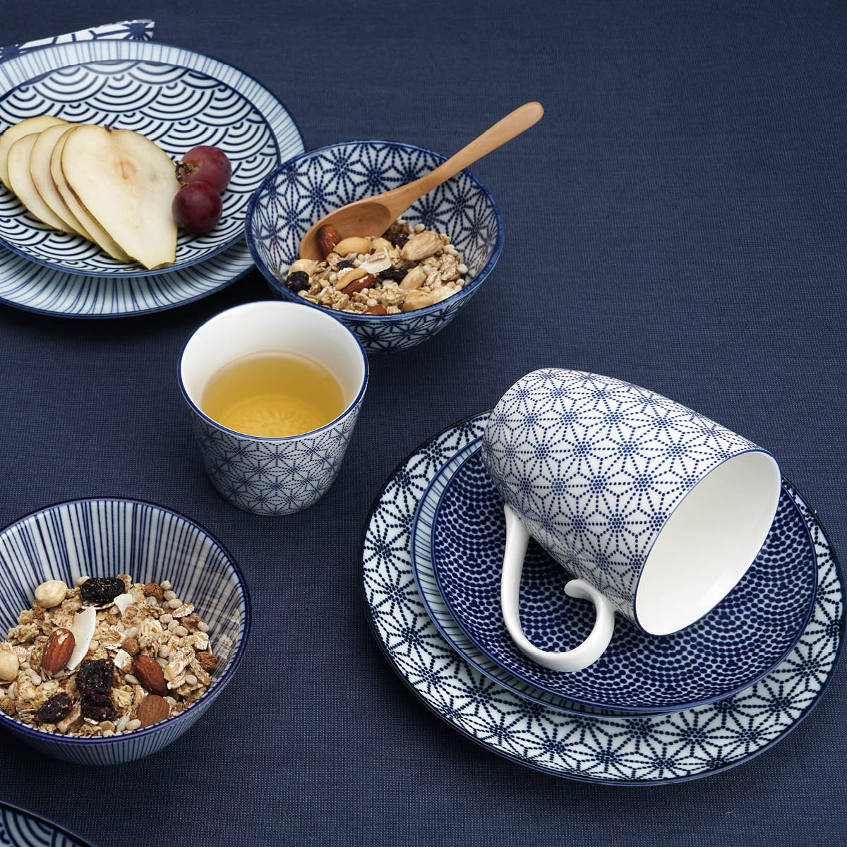 Tokyo Design Studio Nippon Blue tallerken 16 cm dots