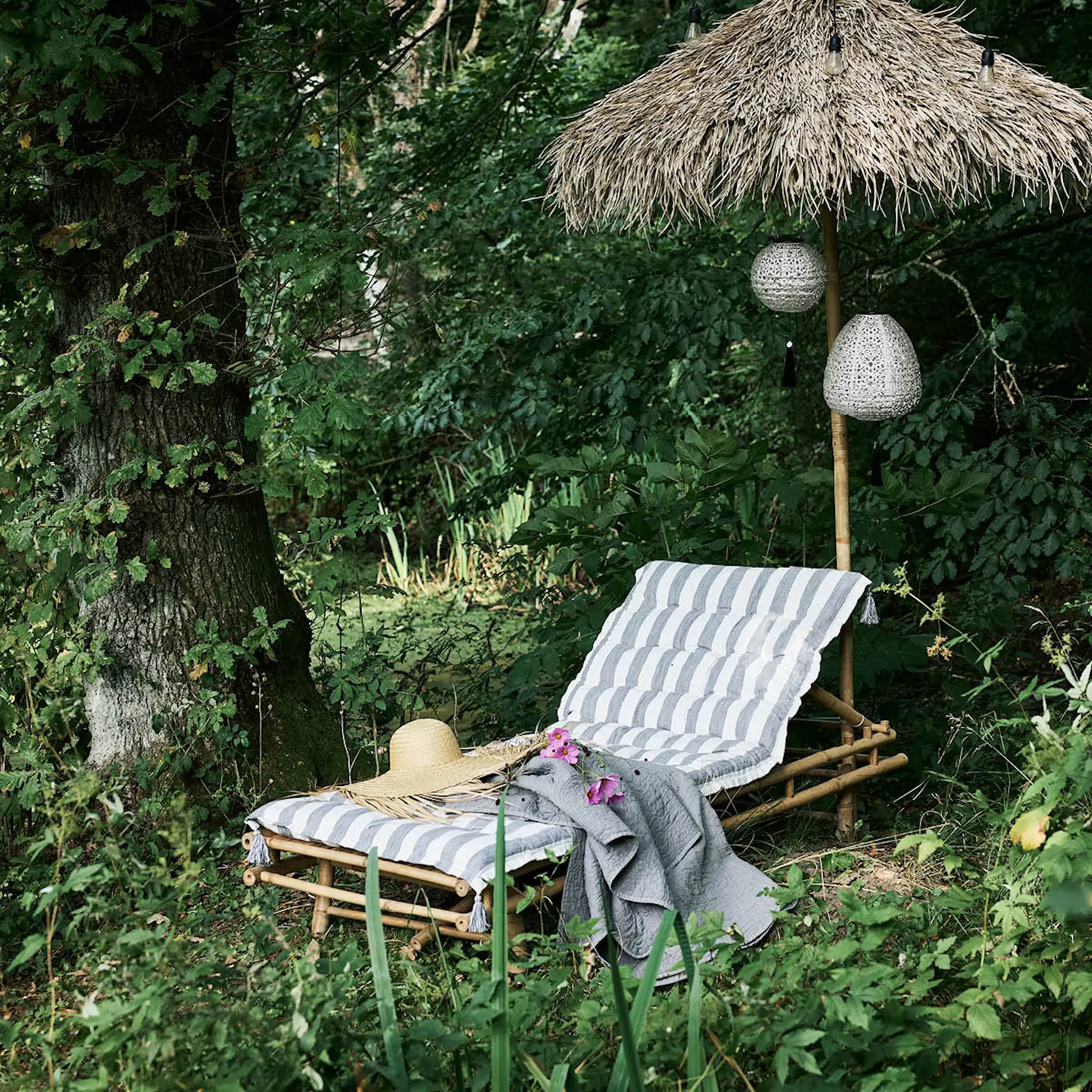 Lene Bjerre Felima sittepute/madrass 190x70 cm hvit/mørk grå