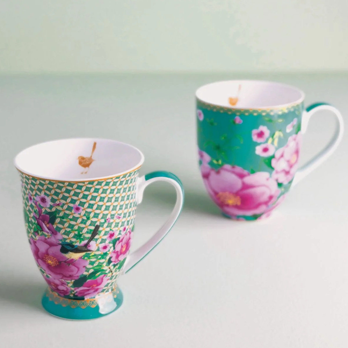 Maxwell & Williams Silk Road mugg 40 cl blå