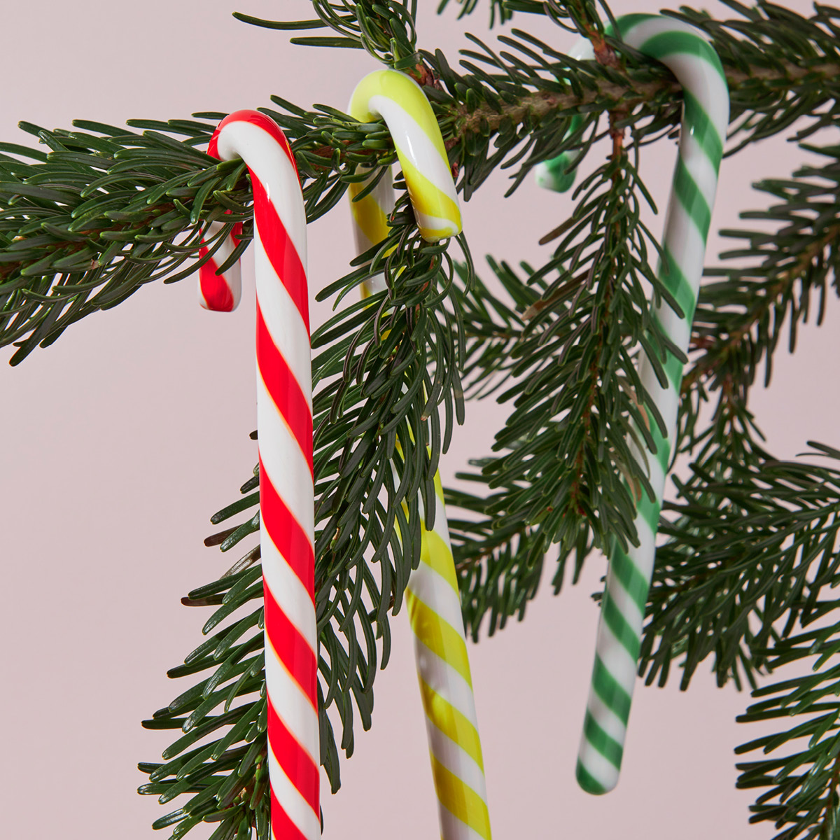 Kosta Boda Polka Joulukoriste lasi 17 cm Valkoinen/Keltainen