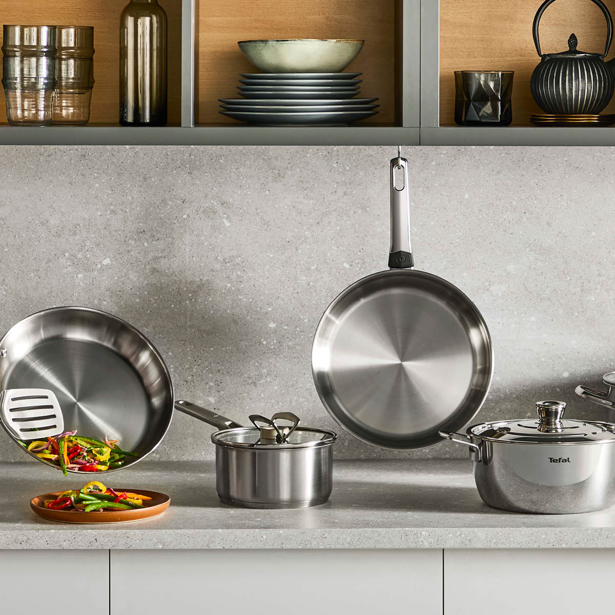 Tefal Emotion Plus SS Uncoated paistinpannu 28 cm