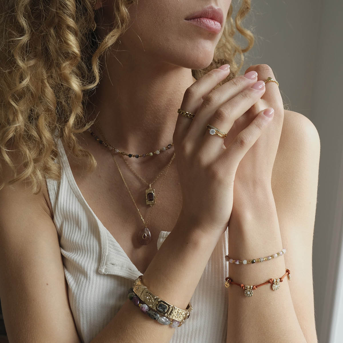 A&C Oslo AS Semi-Precios armband 17,5 cm guld