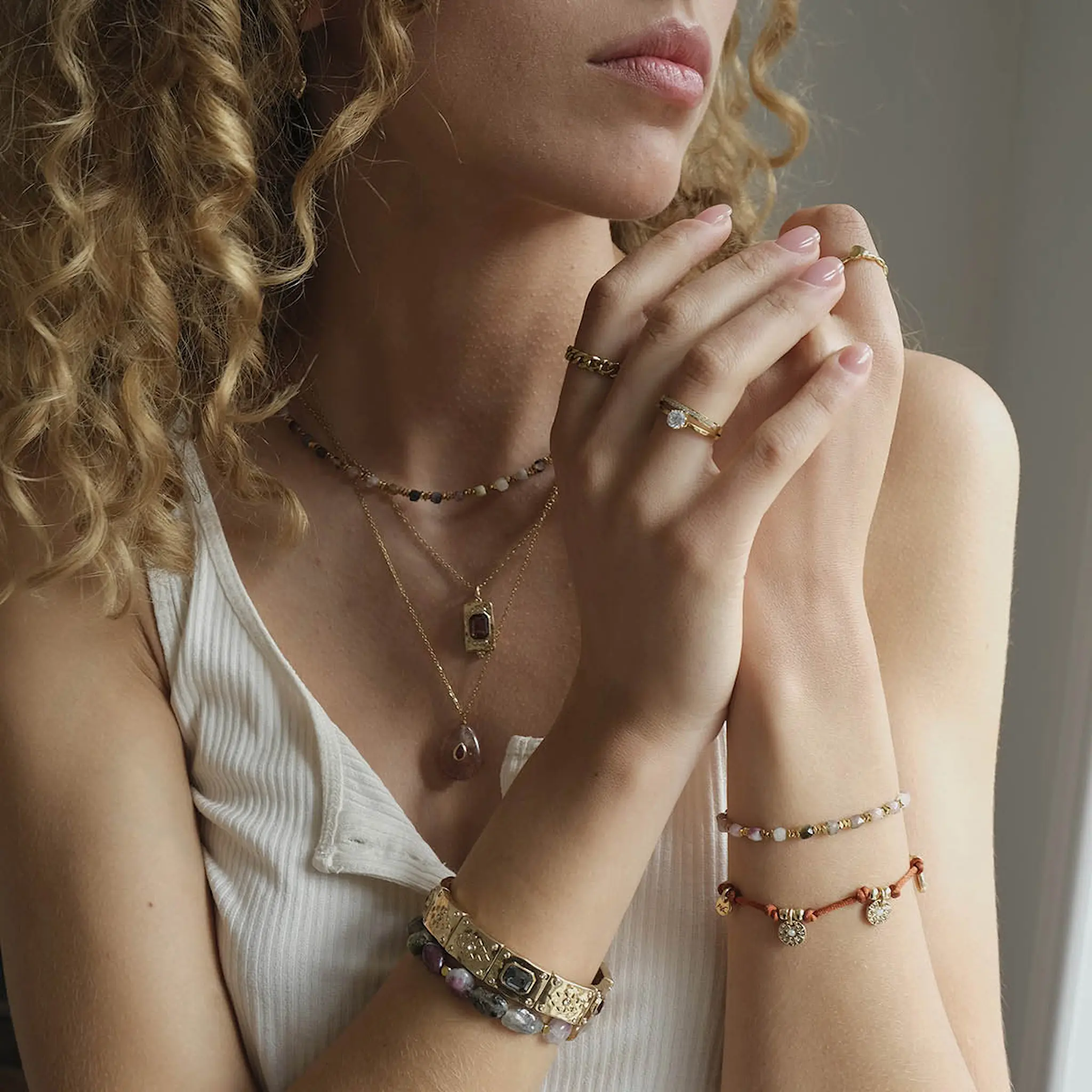 A&C Oslo AS Semi-Precios armband 17,5 cm guld