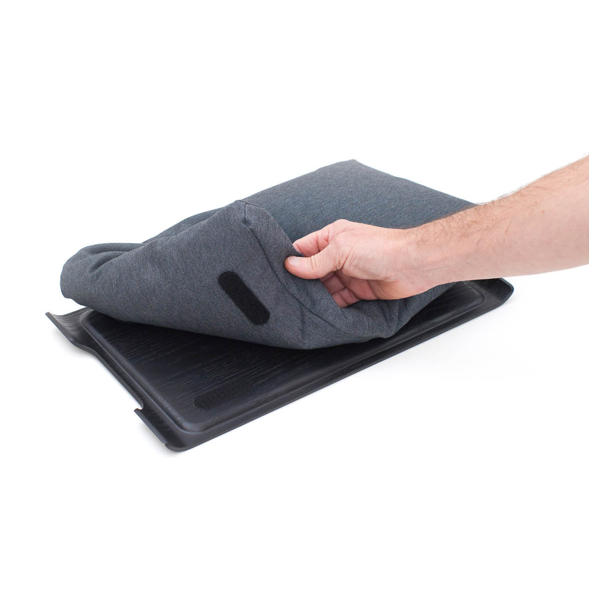 Bosign Laptray knäbricka anti-slip 43x23 cm svart/grå