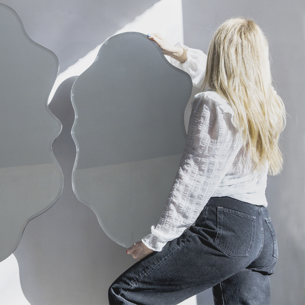 ByOn Flow Asymmetrisk Spegel 90x50 cm