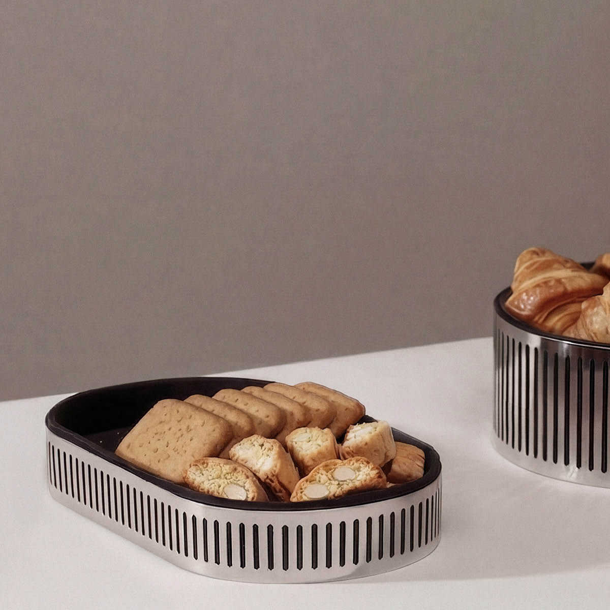 Stelton Orlo leipäpussi tarjottimelle 632 4 cm musta