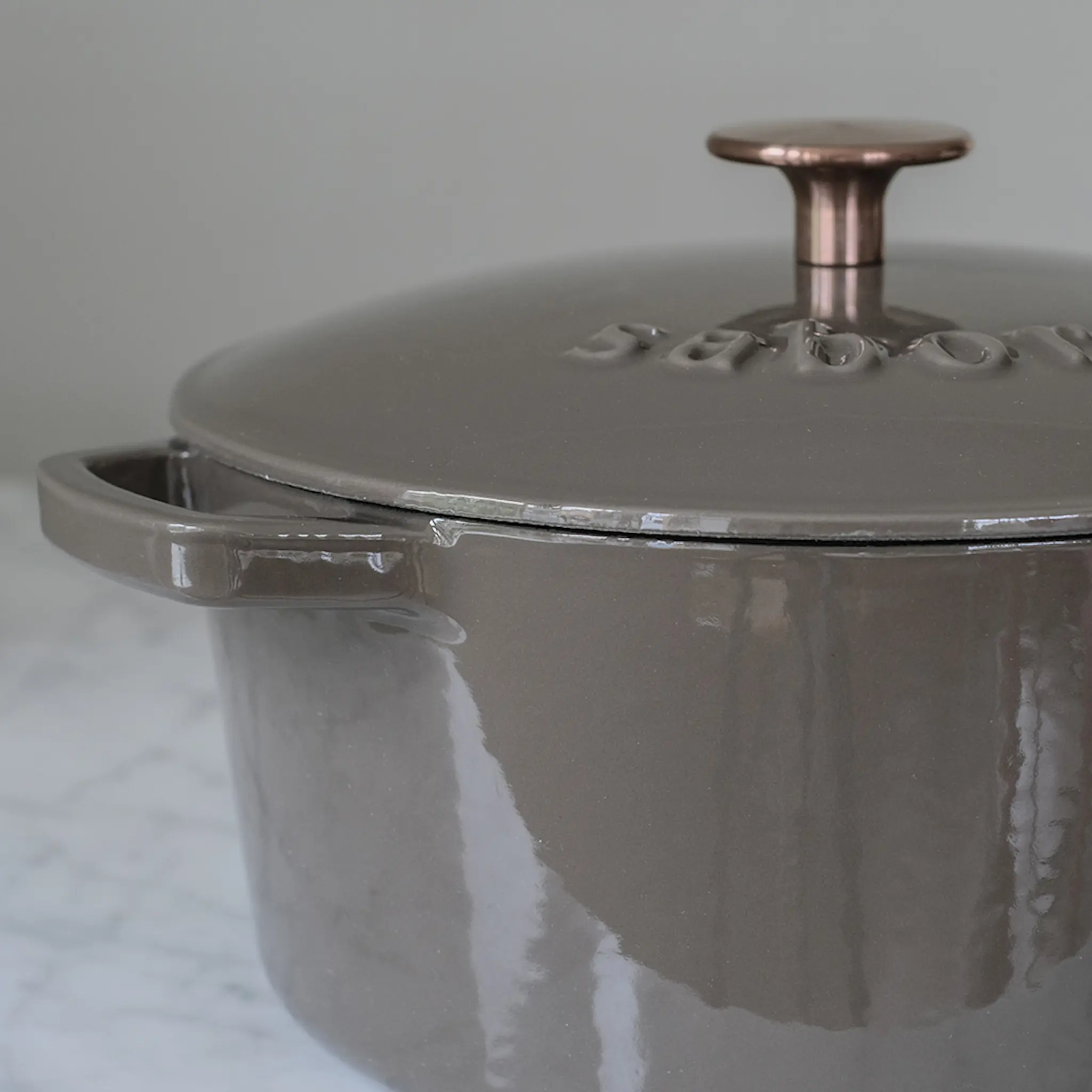 Sabor Gjutjärnsgryta 6,7 L mahogny
