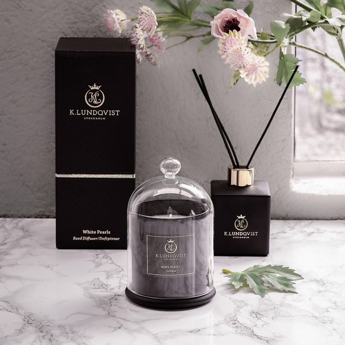 K. Lundqvist Stockholm Doftljus med glaskupa black cashmere