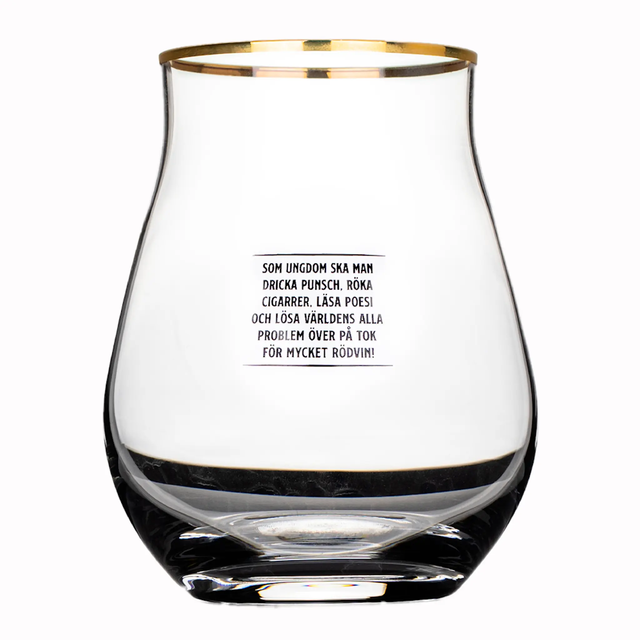Edward Blom Viskilasi 42 cl Teini-iässä kuuluu