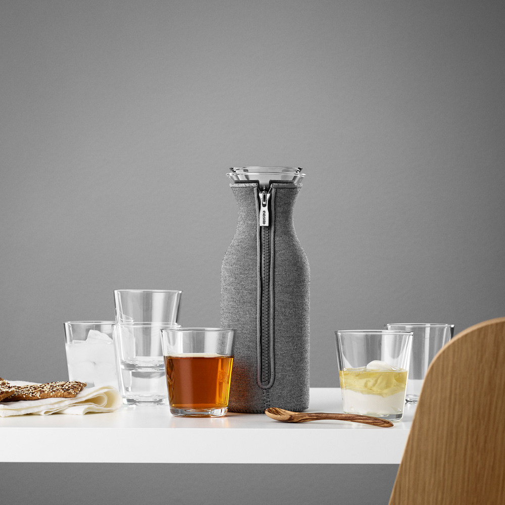 Eva Solo Kjøleskapskaraffel 1L dark grey