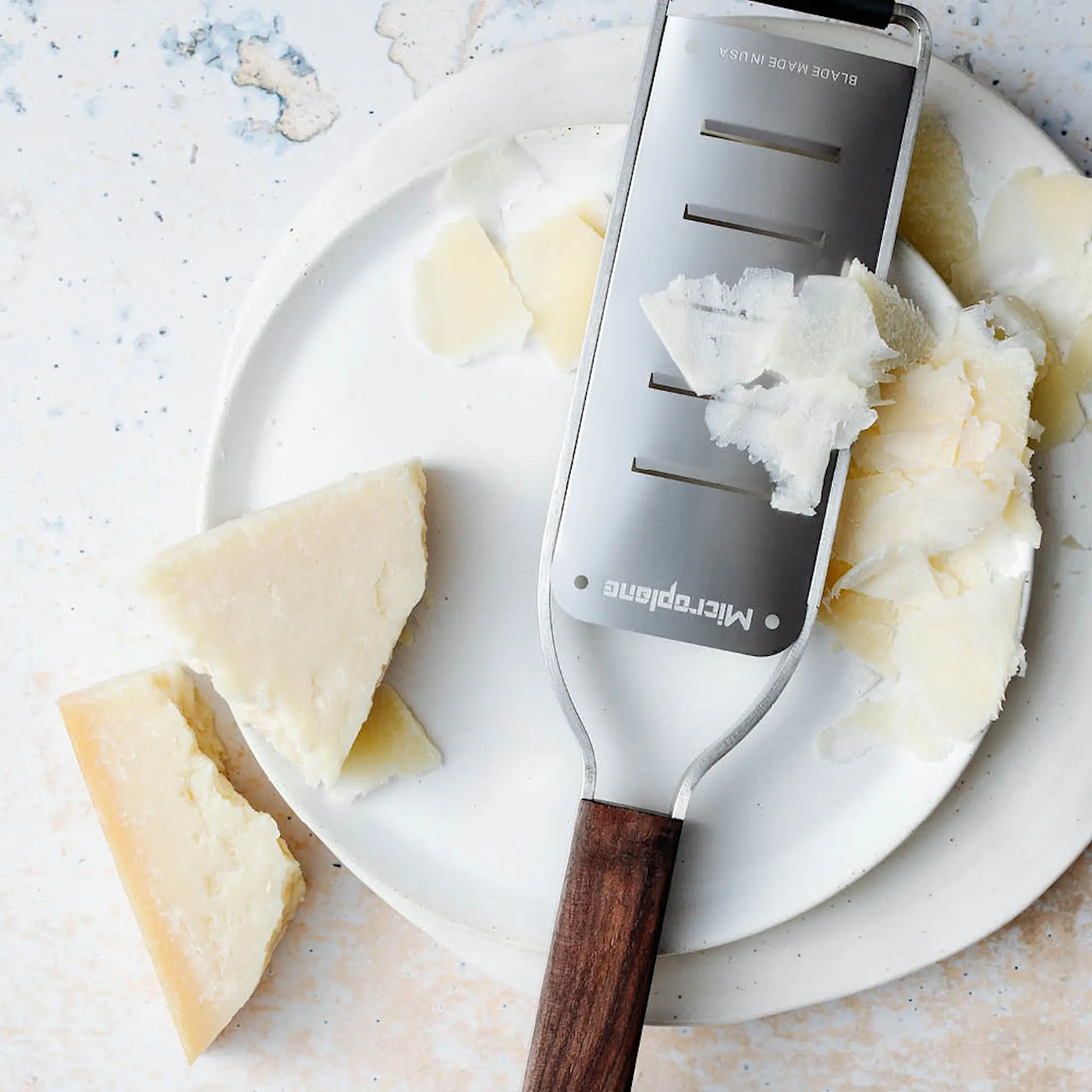 Microplane Master Large Shaver rivjärn hyvel valnöt/stål