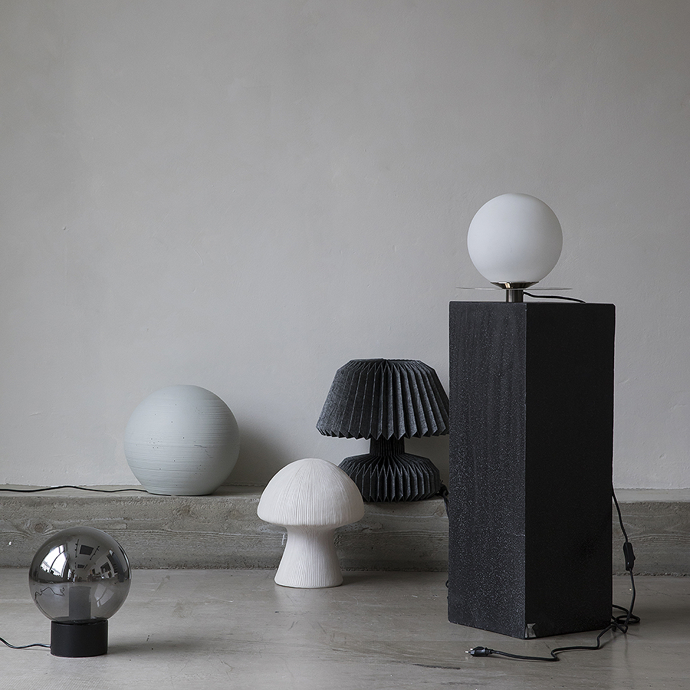 ByOn Mushroom Pöytävalaisin 27x31 cm