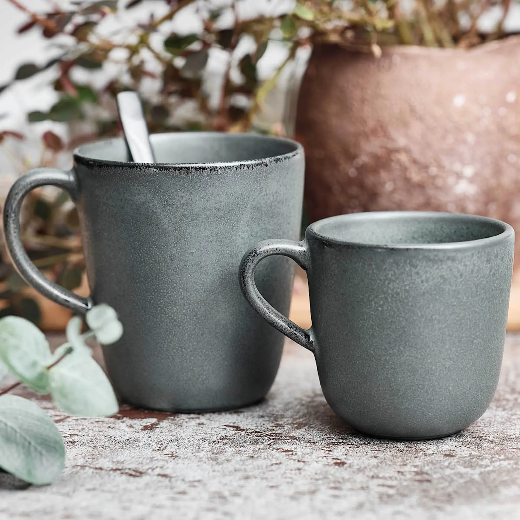 Aida Raw Mugg med öra 35 cl Northern Green