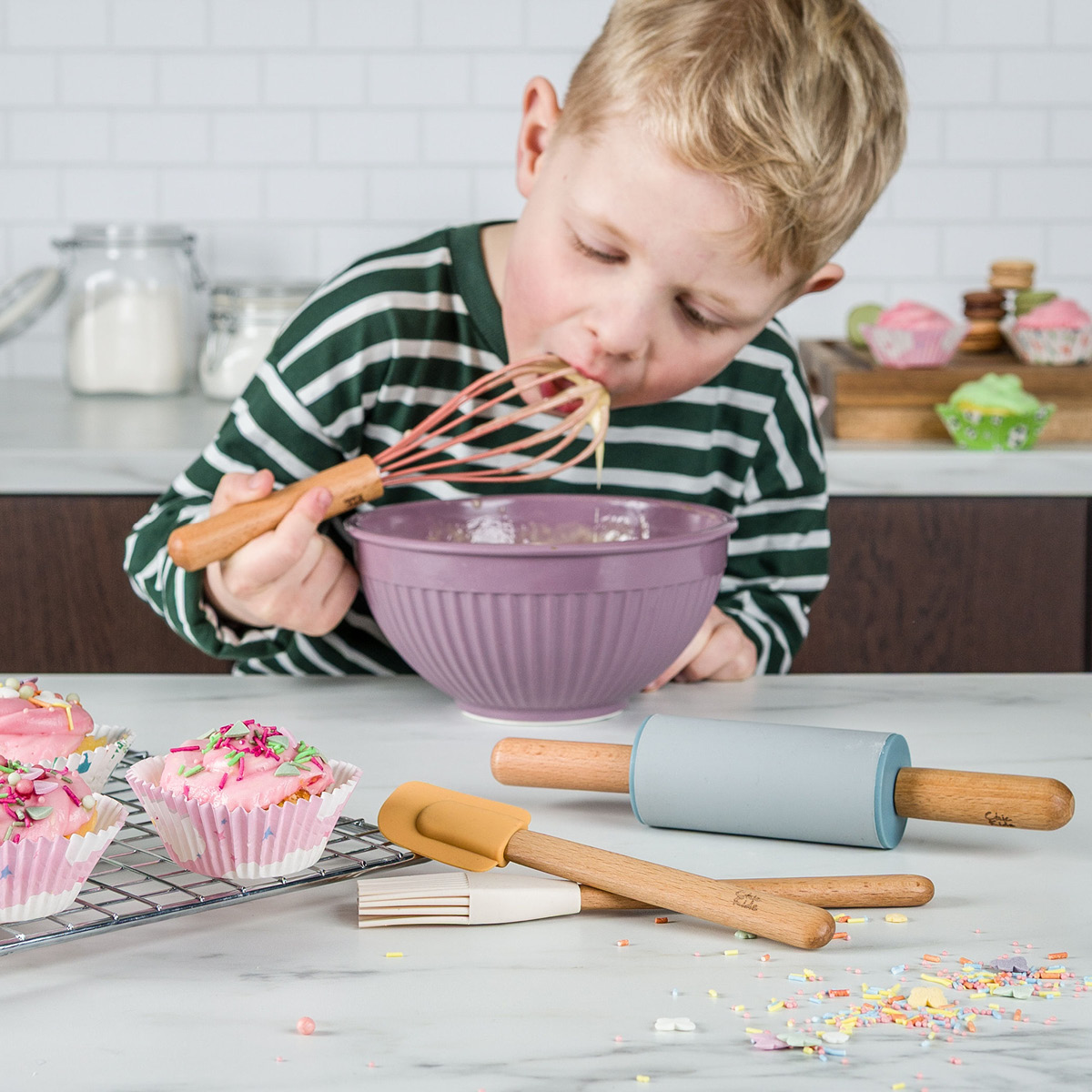 Modern House Chic kids Leivontasetti 4 osaa