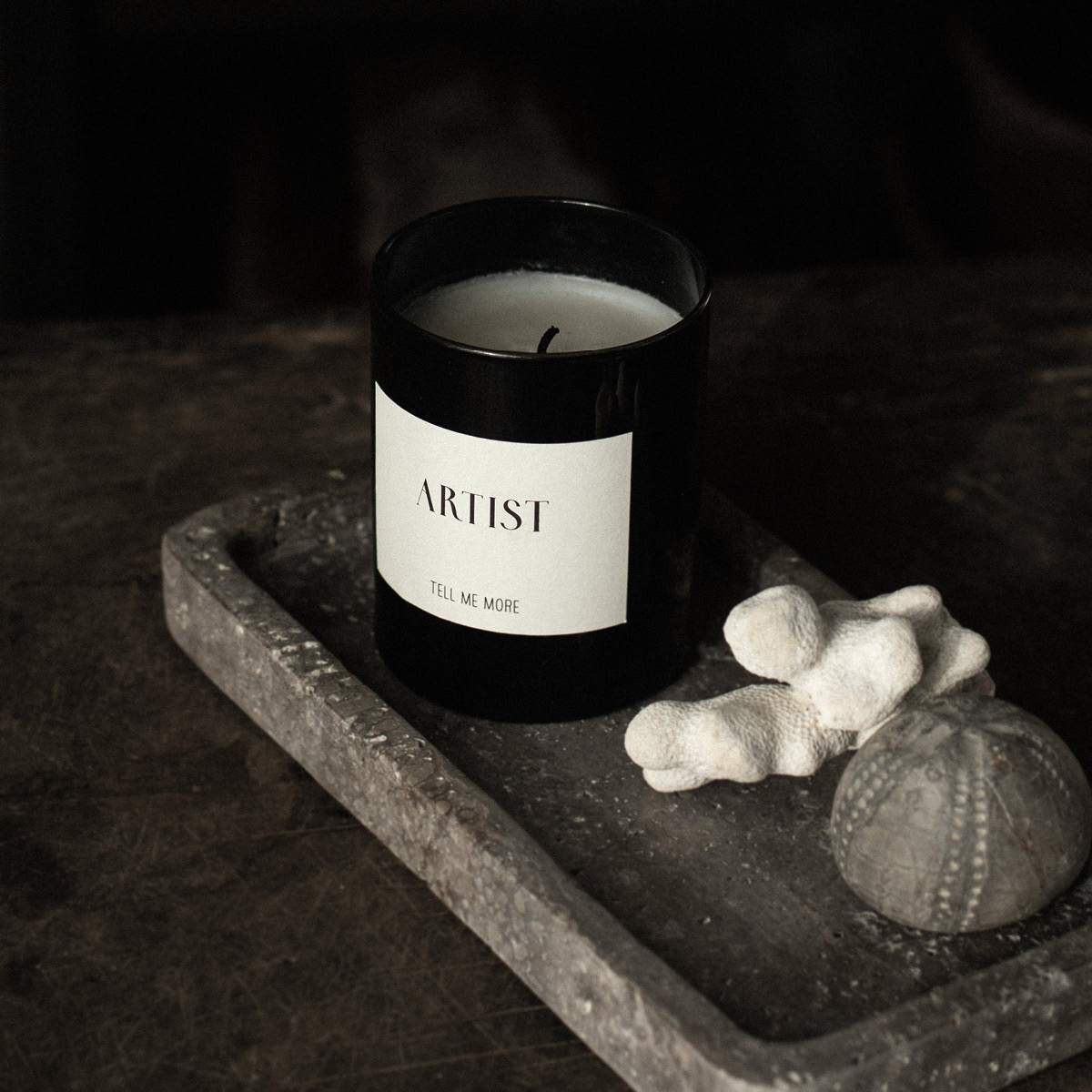 Tell Me More Duftlys artist