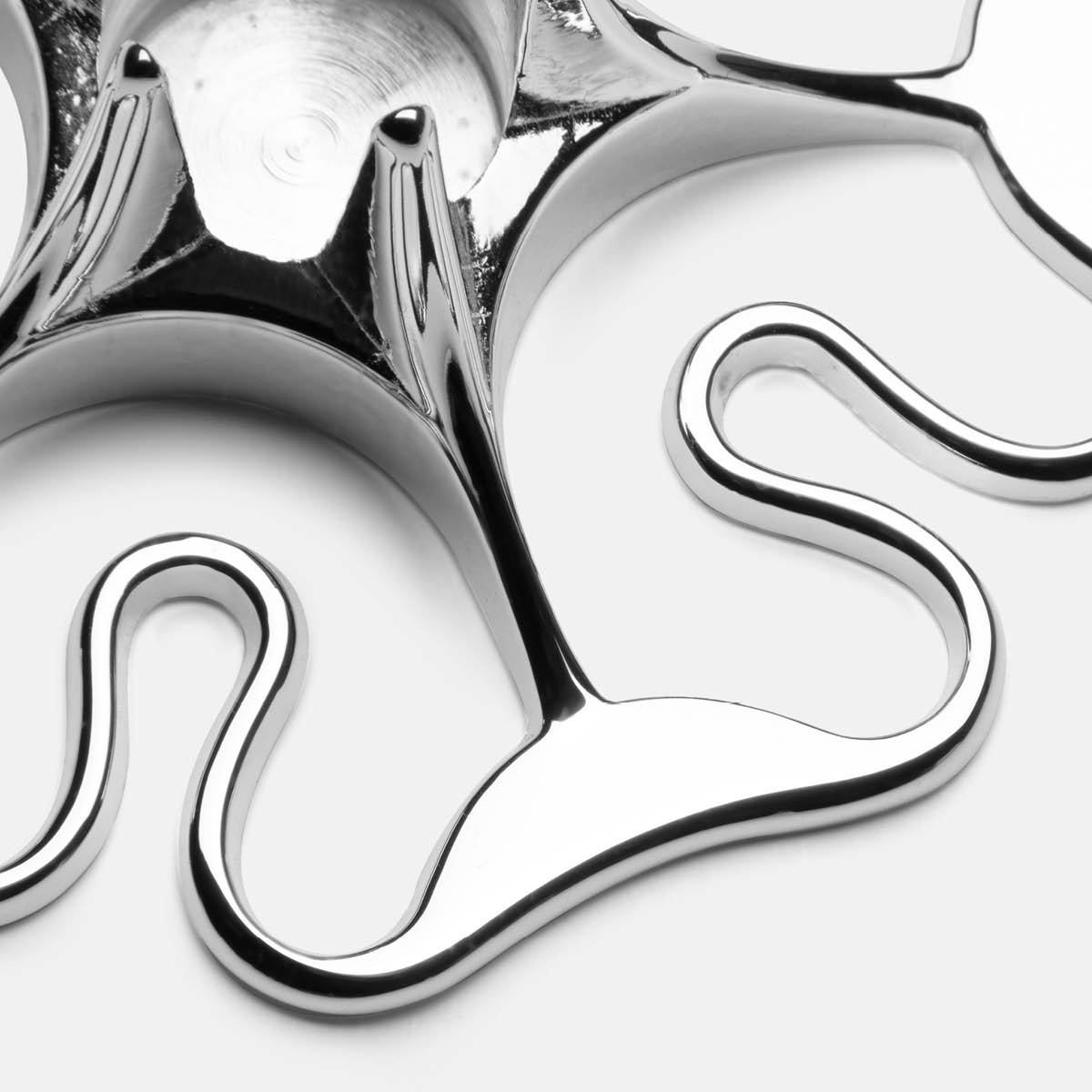 Skultuna Rosen ljusstake 9,5 cm silver