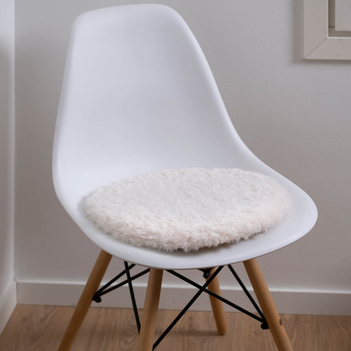 Fanni K Wooly setepute 38 cm hvit