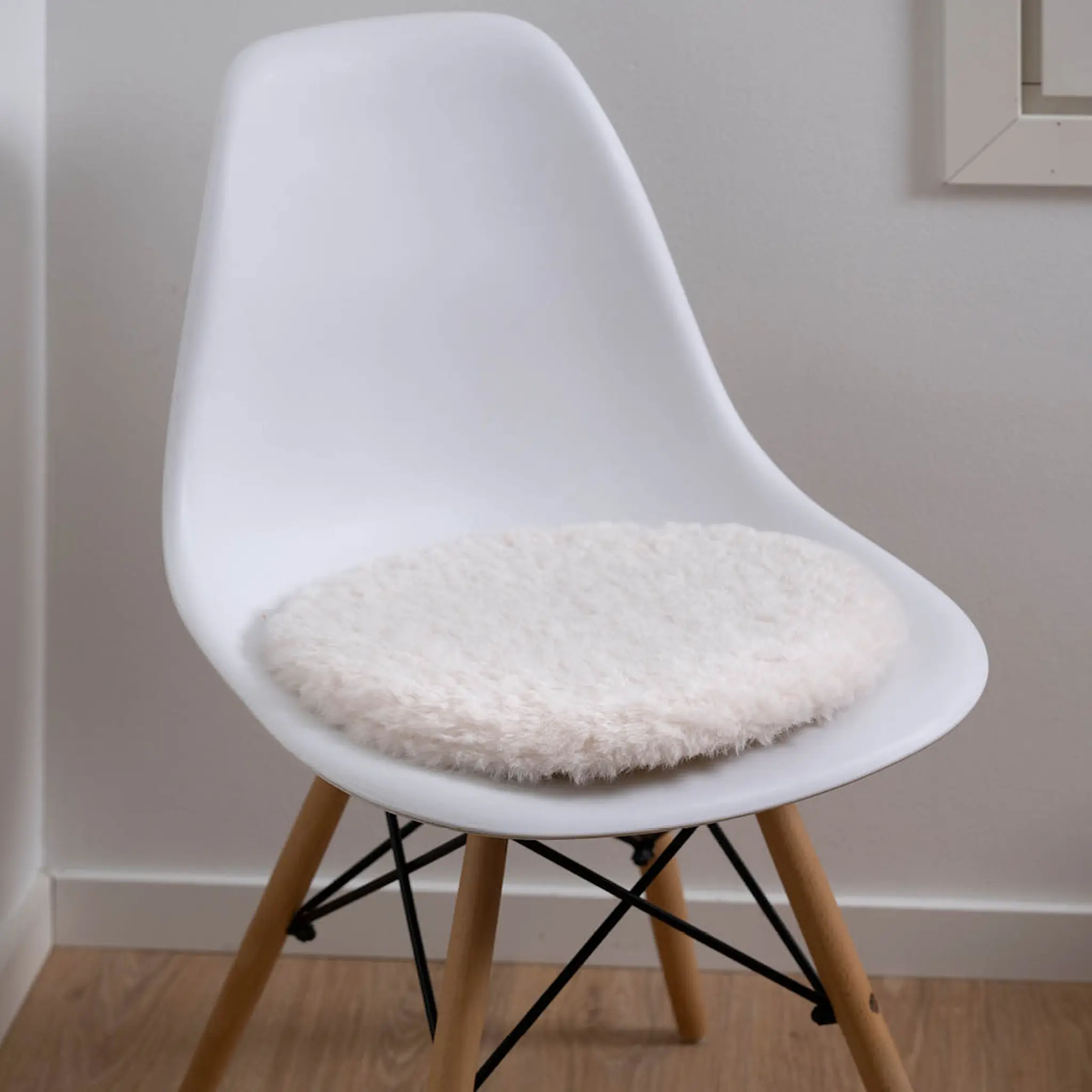Fanni K Wooly setepute 38 cm hvit