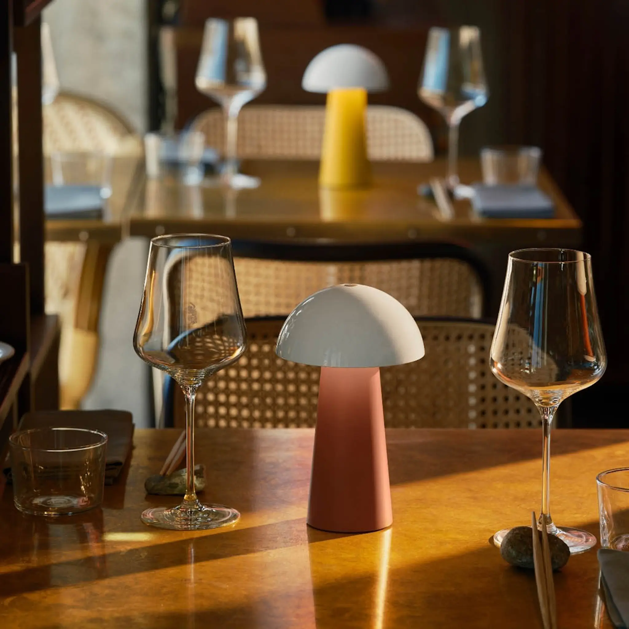 Kreafunk Bello portabel bordslampa LED 19,6 cm terrakotta