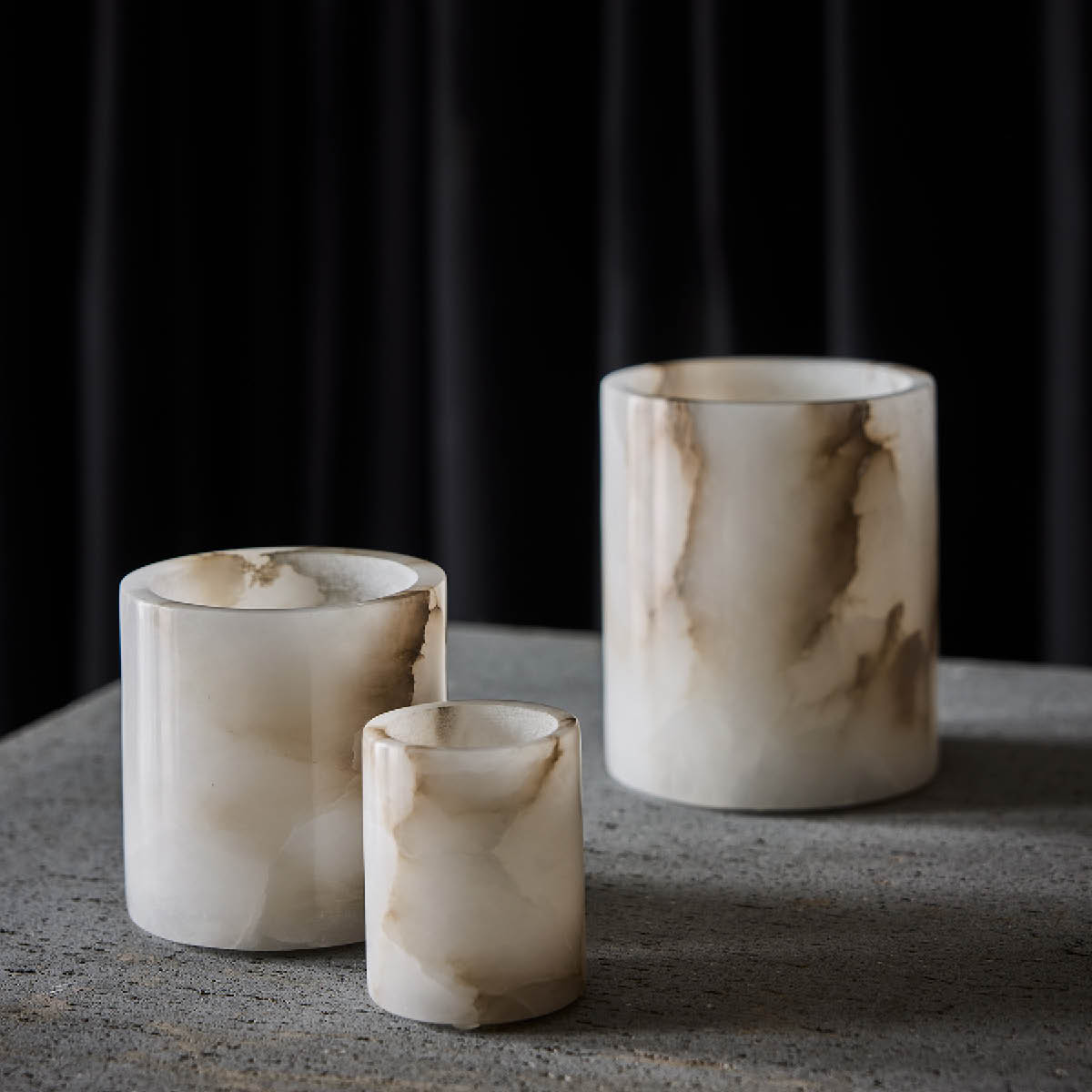 Tell Me More Alabaster ljuslykta M 12 cm naturlig