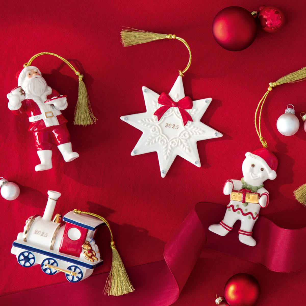 Villeroy & Boch Christmas Classic 2025 julgranspynt lokomotiv 8,5 cm