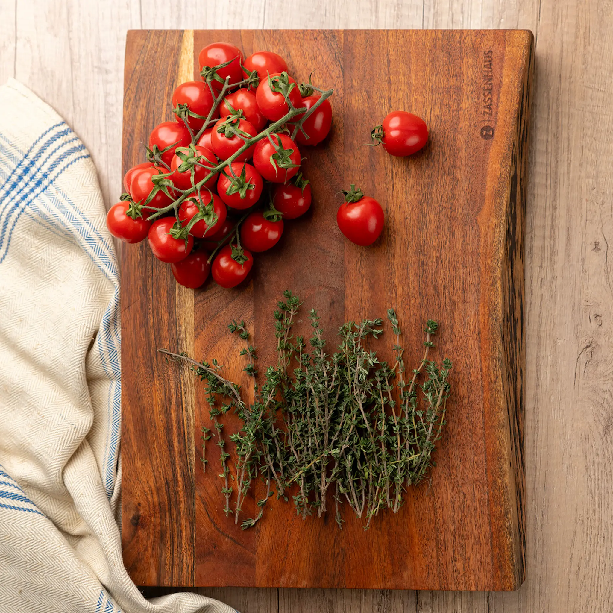 Zassenhaus Skärbräda i akaciaträ 41x30x5 cm