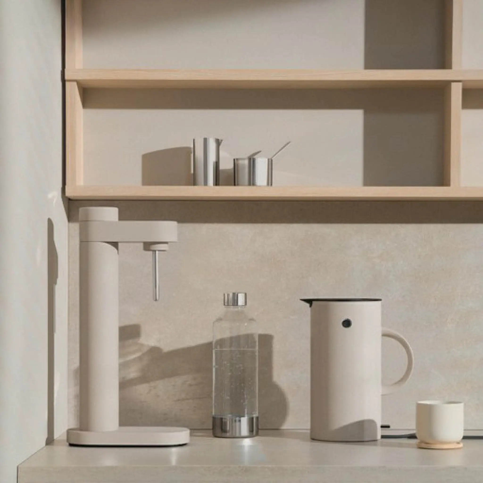 Stelton EM77 vattenkokare 1,5 L Sand