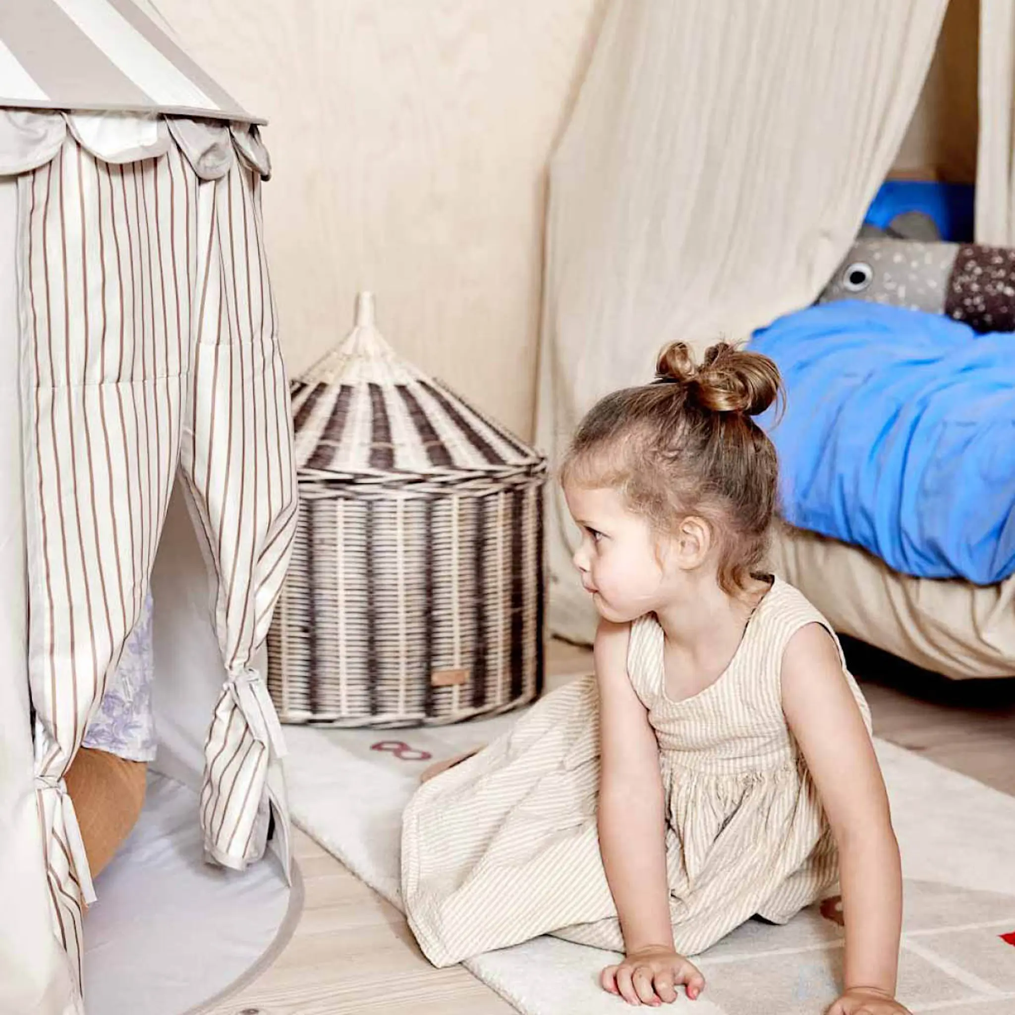 OYOY Circus barntält 100x135 cm Clay