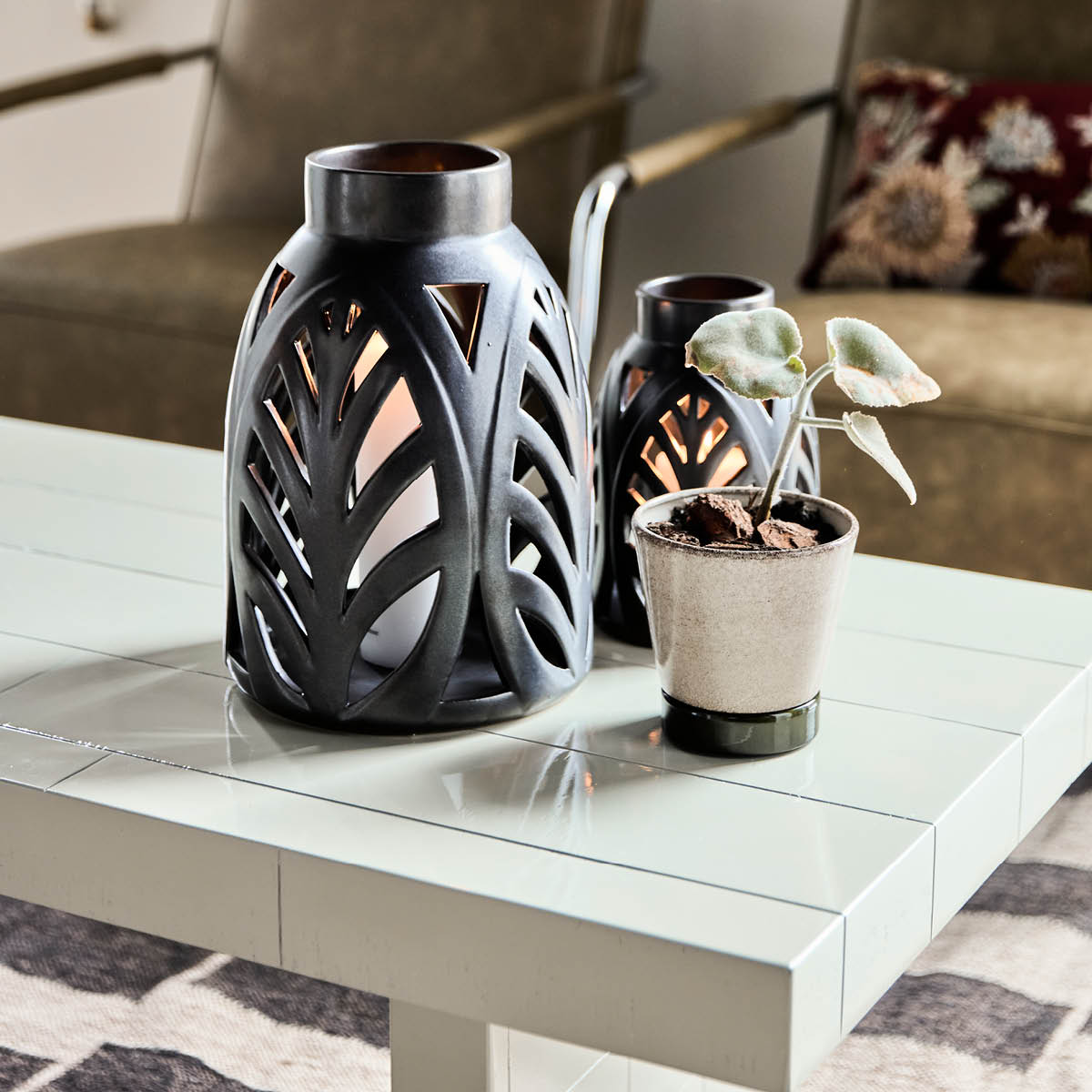 House Doctor Elm Kynttilälyhty 22x32 cm Musta