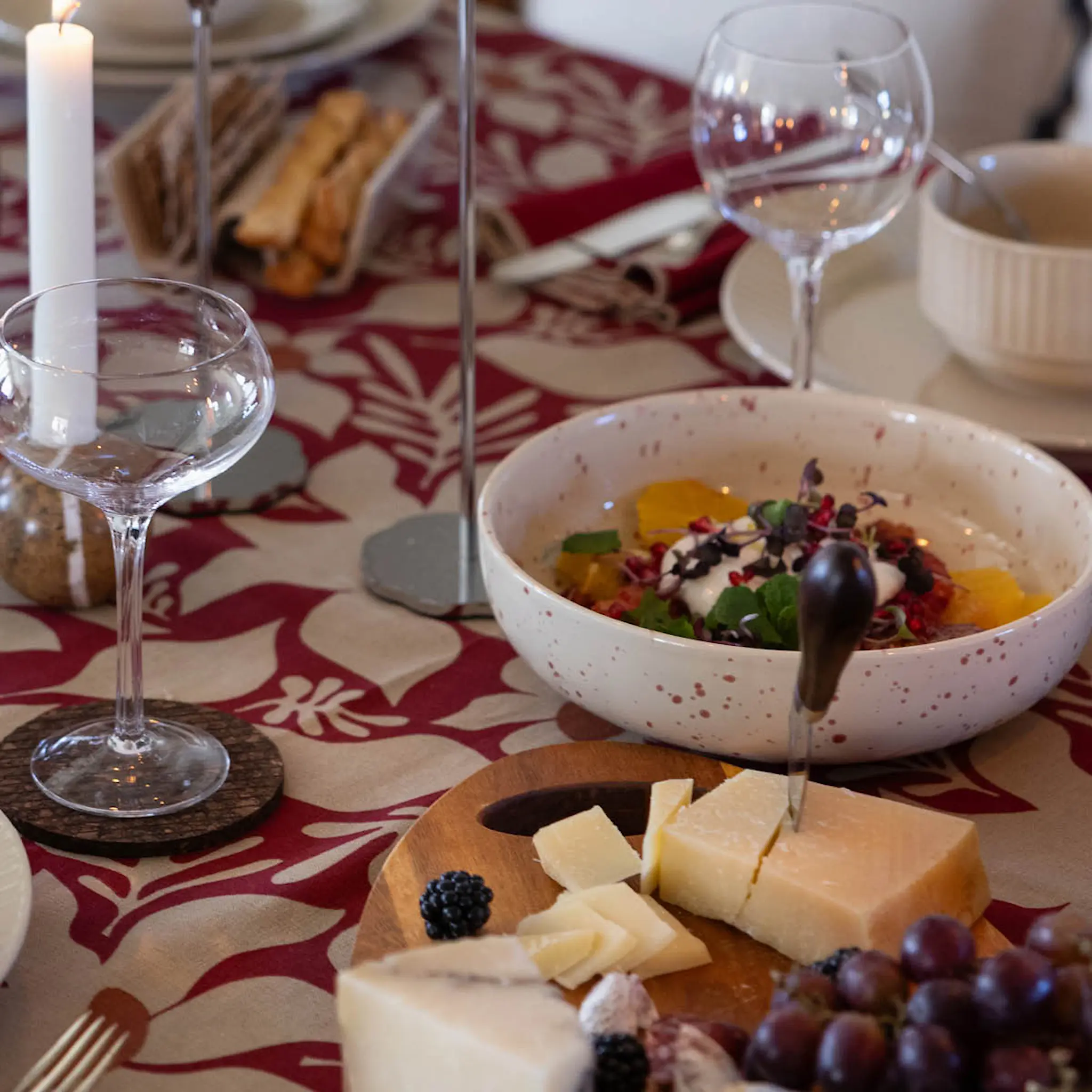 Sagaform Ditte serveringsskål 21 cm beige/vinröd