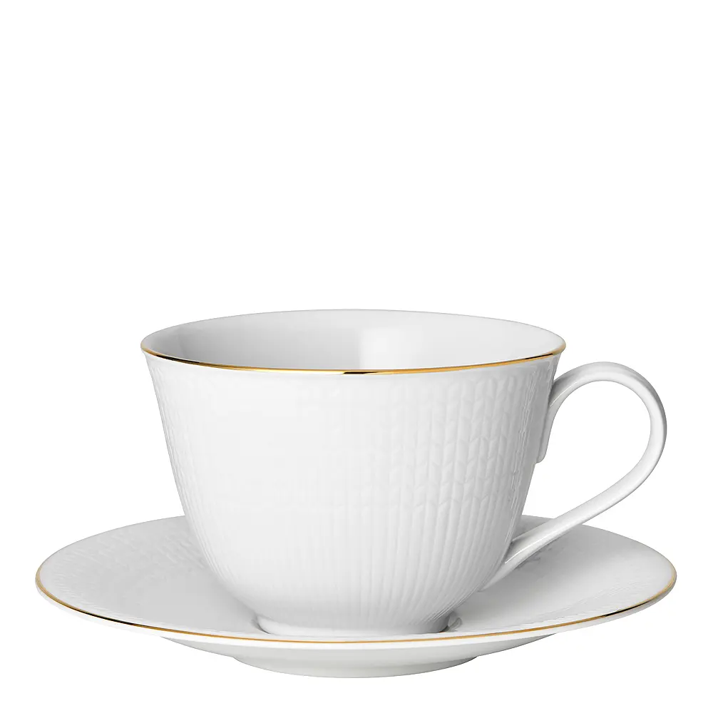 Swedish Grace Gala Teekuppi ja aluslautanen 45 cl Lumi