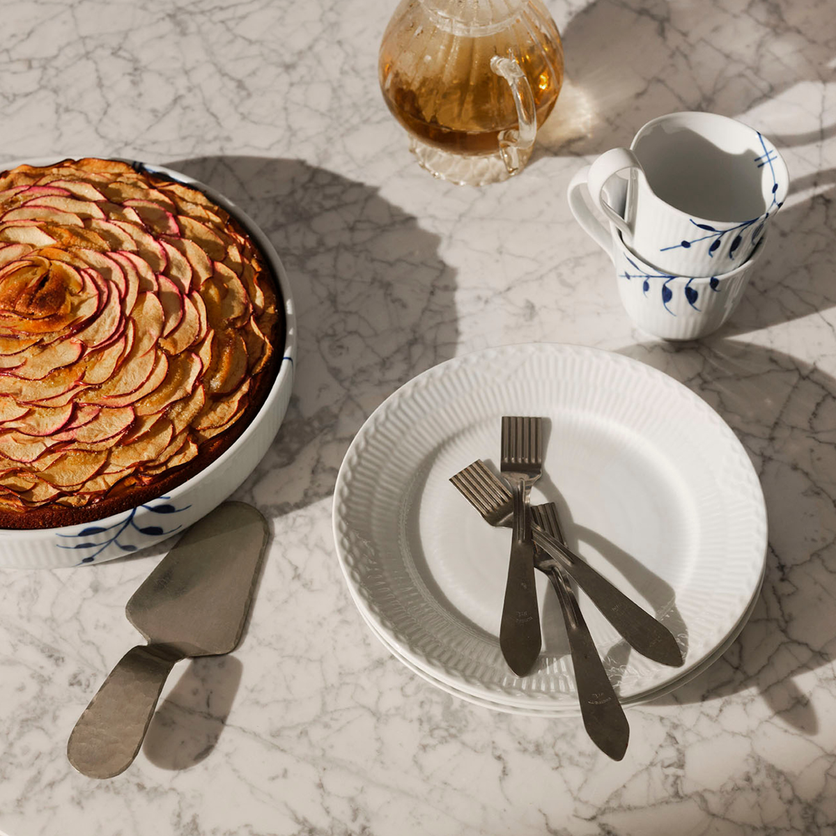 Royal Copenhagen Hvit Riflet Halvblonde tallerken 19 cm