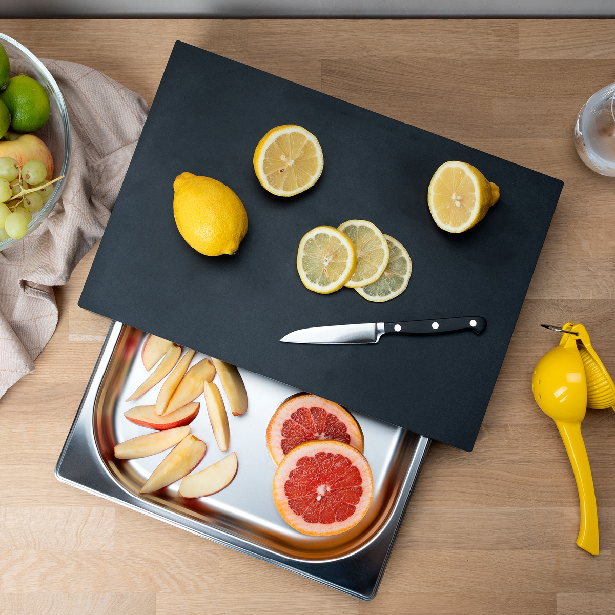 Continenta Duracore skärbräda med låda 39x27 cm svart