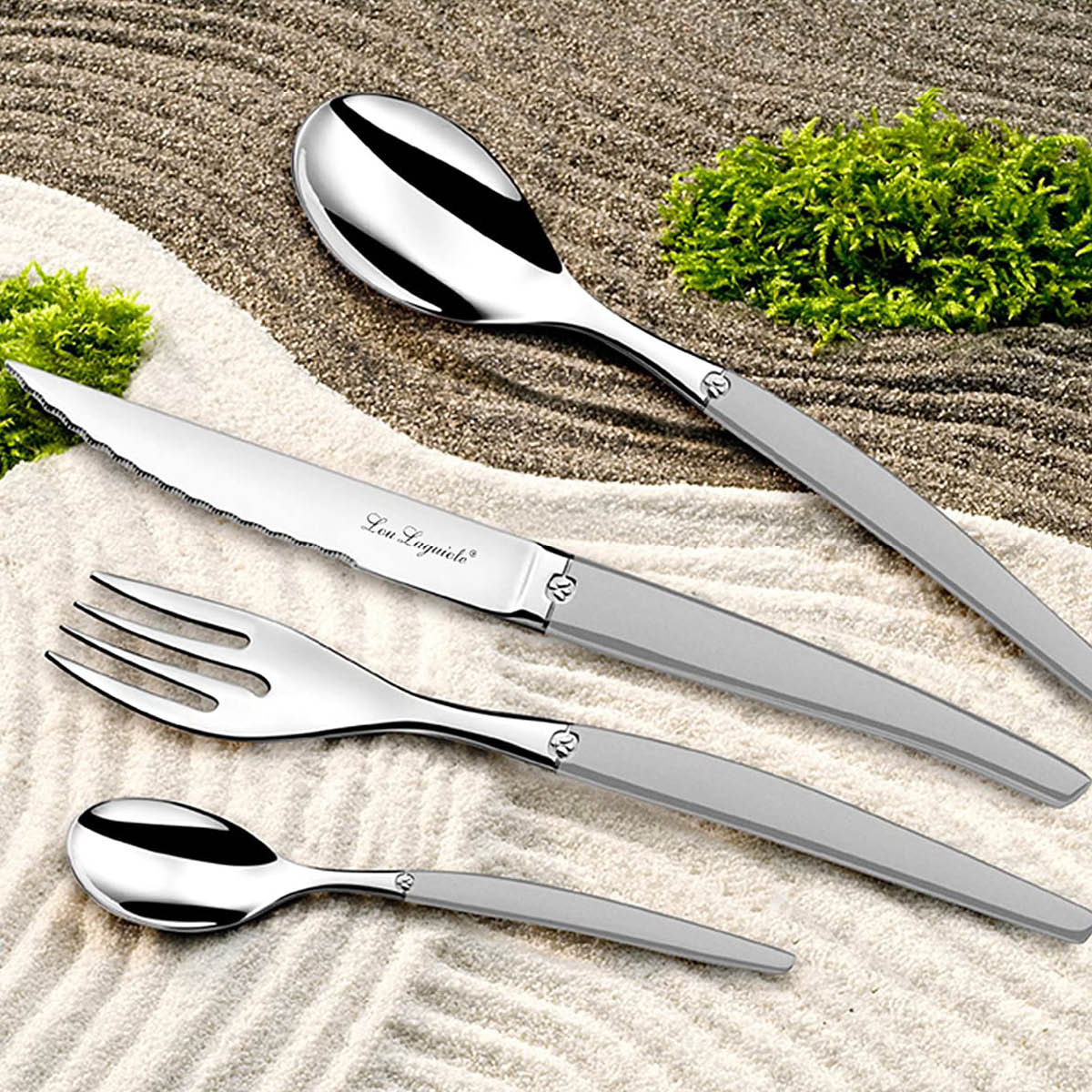 Lou Laguiole Jet bestickset 24 delar satin