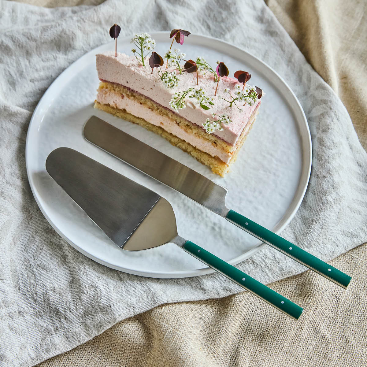 House Doctor Lata Kakkulapio ja kakkuveitsi 28 cm Tummanvihreä/Teräs