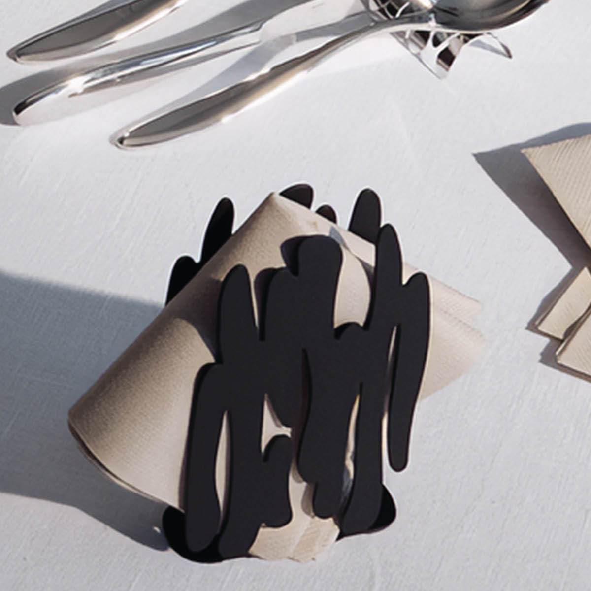Alessi Bark servetthållare 12 cm svart stål